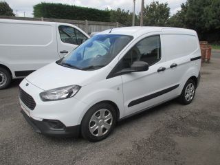 Used FORD TRANSIT COURIER in Shepperton, Middlesex for sale
