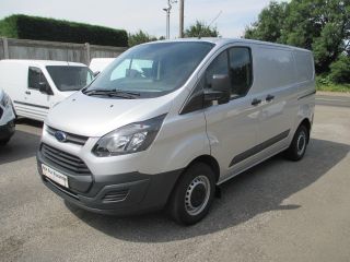 Used FORD TRANSIT CUSTOM in Shepperton, Middlesex for sale
