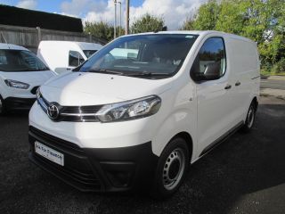 Used TOYOTA PROACE in Shepperton, Middlesex for sale